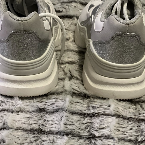 NWT White and Grey Zara Sneakers - Picture 3 of 16